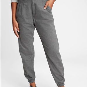 GAP Warm Joggers - Women’s